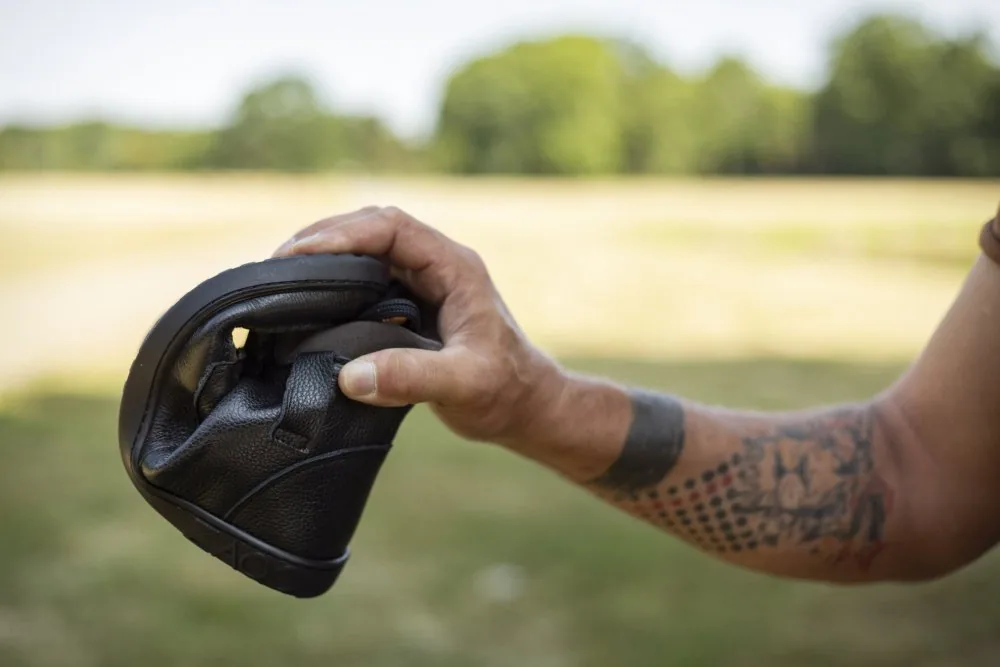 Кроссовки для женщин и мужчин ZAQQ ROQA Black (чёрный цвет), фото 6